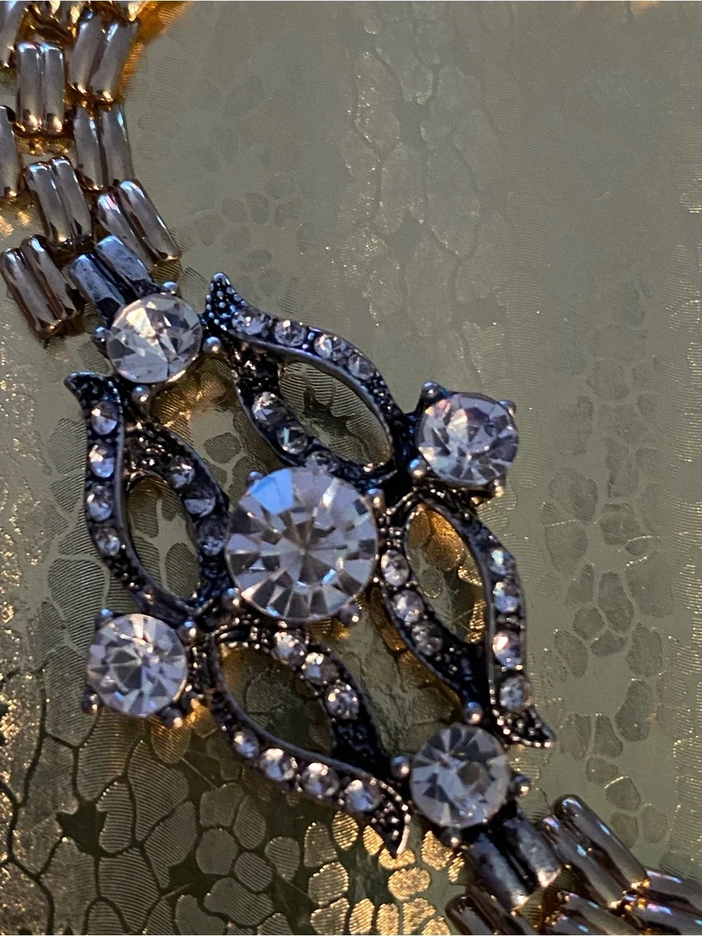 NWT Olivia Welles 14k Gold Plated Mixed Art Deco Crystal Pendant Bracelet